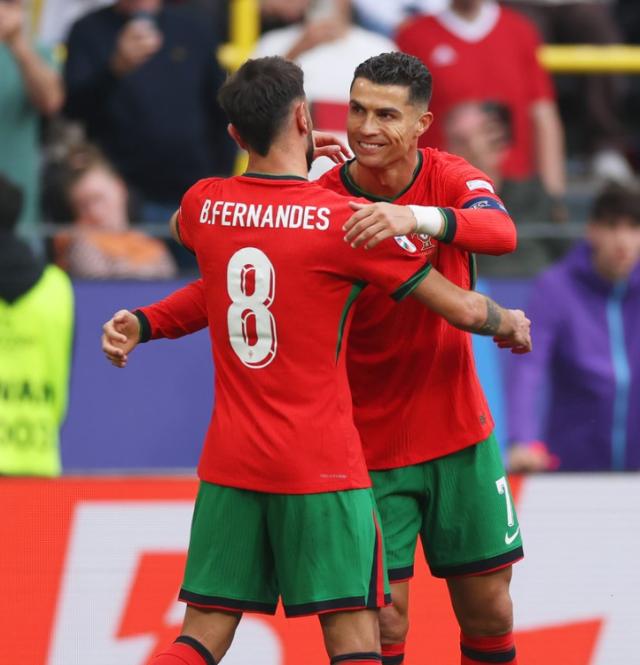 JRS直播网-对土耳其还没进球 但C罗踢得更好 成欧洲杯助攻王